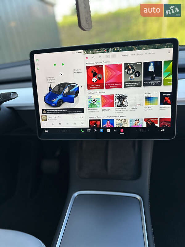 Внедорожник / Кроссовер Tesla Model Y 2023 в Ровно