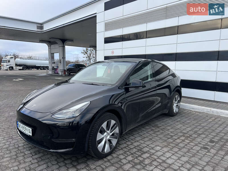 Позашляховик / Кросовер Tesla Model Y 2022 в Рівному фото 4 Позашляховик / Кросовер Tesla Model Y 2022 в Рівному