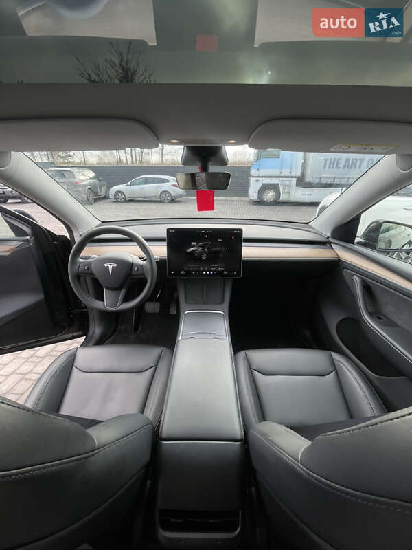 Позашляховик / Кросовер Tesla Model Y 2022 в Рівному фото 21 Позашляховик / Кросовер Tesla Model Y 2022 в Рівному