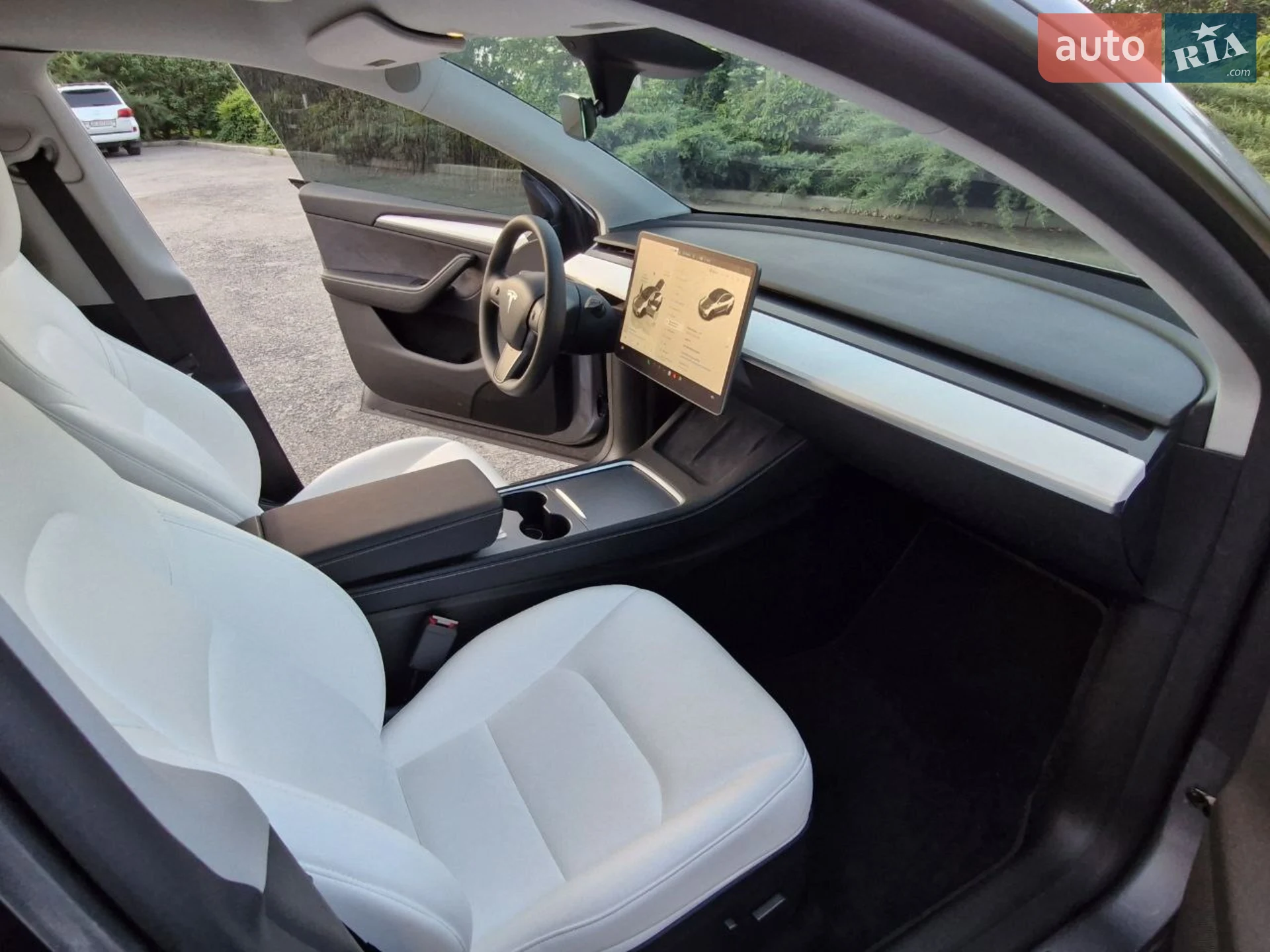 2024 Tesla Model Y - мініатюра 16