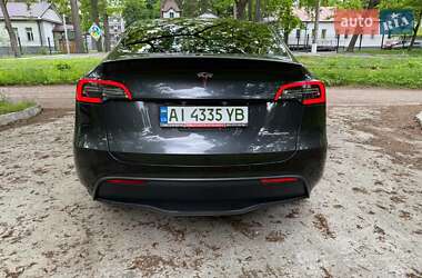 Позашляховик / Кросовер Tesla Model Y 2024 в 