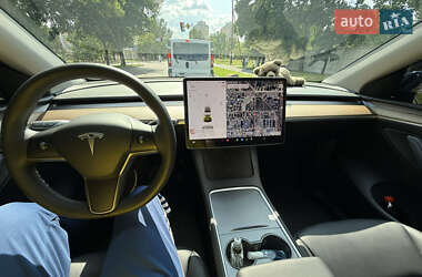 Внедорожник / Кроссовер Tesla Model Y 2023 в 