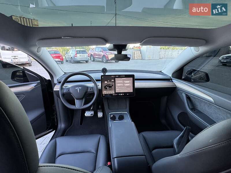 Внедорожник / Кроссовер Tesla Model Y 2024 в Киеве фото 20 Внедорожник / Кроссовер Tesla Model Y 2024 в Киеве