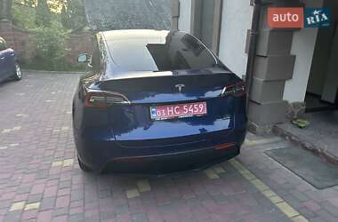 Внедорожник / Кроссовер Tesla Model Y 2023 в 