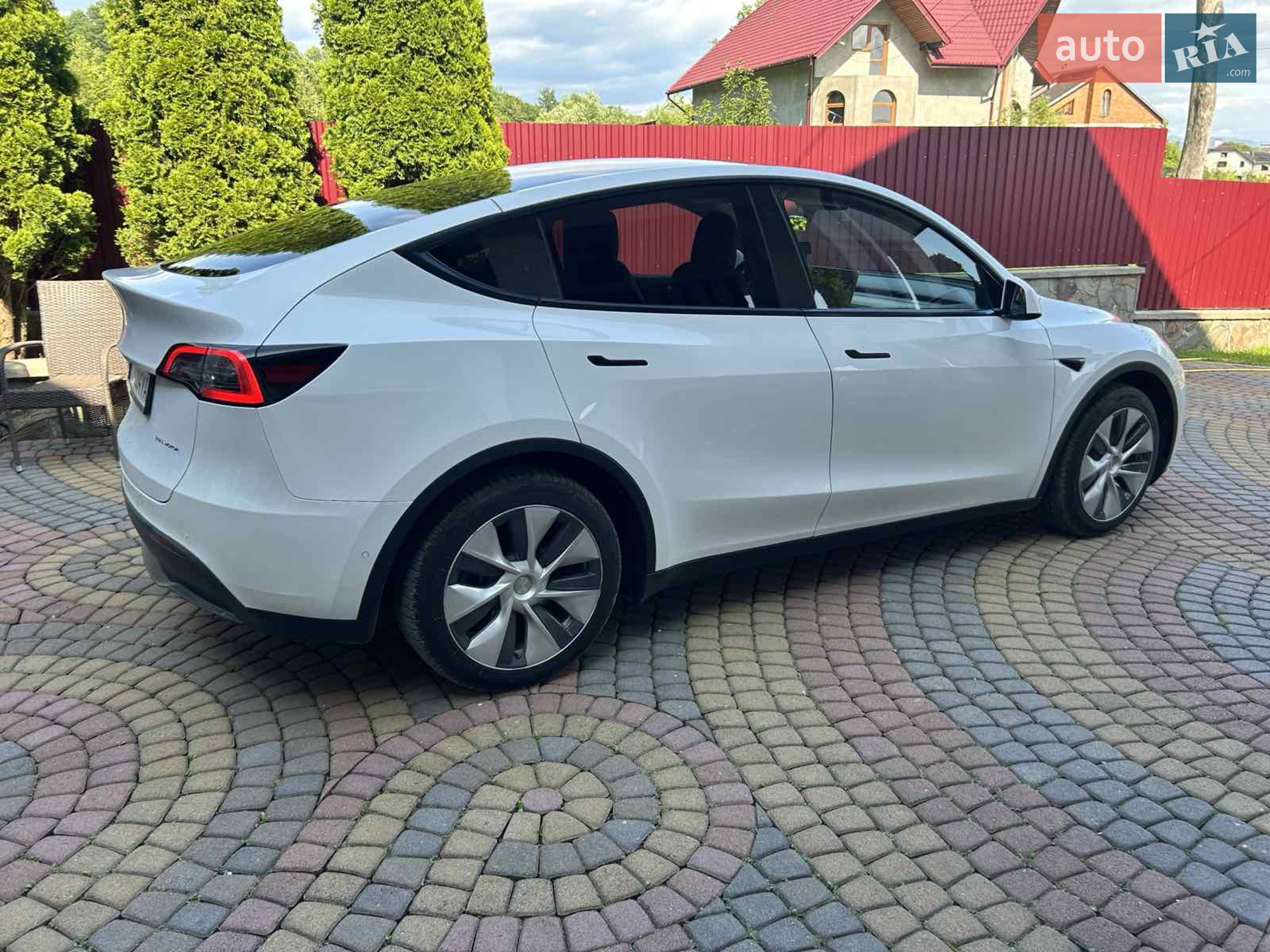 2022 Tesla Model Y - мініатюра 8