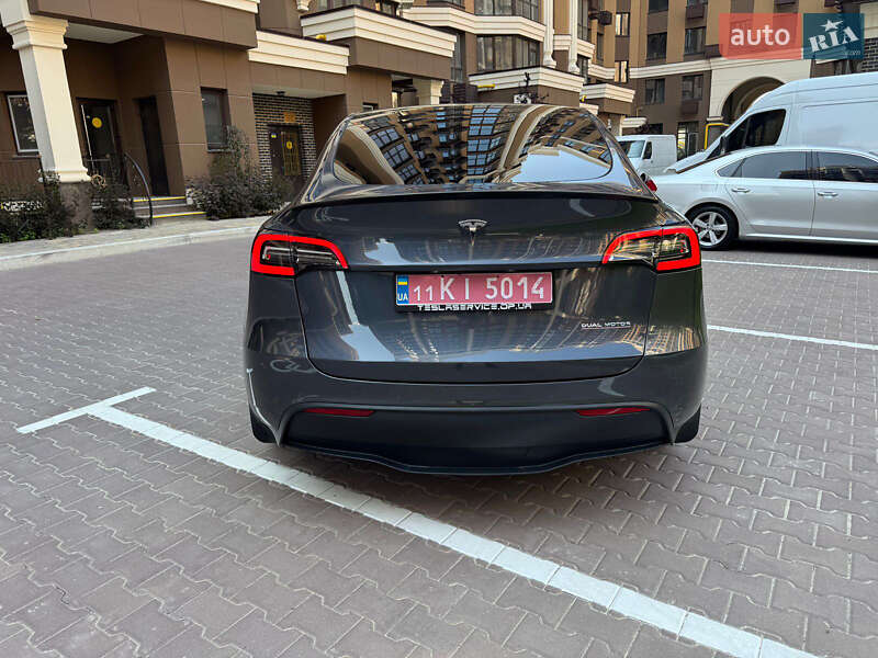 Внедорожник / Кроссовер Tesla Model Y 2022 в Софиевской Борщаговке
