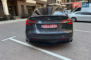 Внедорожник / Кроссовер Tesla Model Y 2022 в 