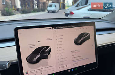 Внедорожник / Кроссовер Tesla Model Y 2022 в 
