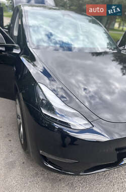 Внедорожник / Кроссовер Tesla Model Y 2024 в 