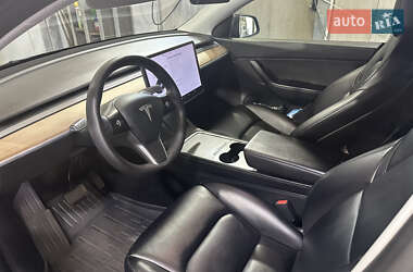Внедорожник / Кроссовер Tesla Model Y 2021 в 