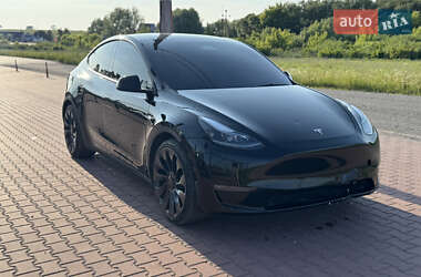 Внедорожник / Кроссовер Tesla Model Y 2021 в 