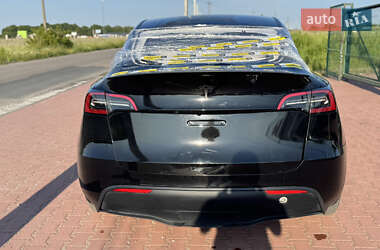 Внедорожник / Кроссовер Tesla Model Y 2021 в 