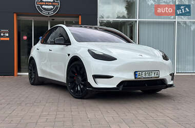 Внедорожник / Кроссовер Tesla Model Y 2020 в 