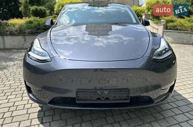 Внедорожник / Кроссовер Tesla Model Y 2023 в 