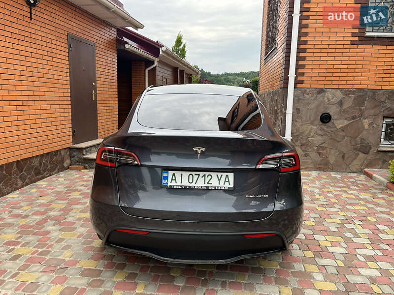 Внедорожник / Кроссовер Tesla Model Y 2020 в Киеве