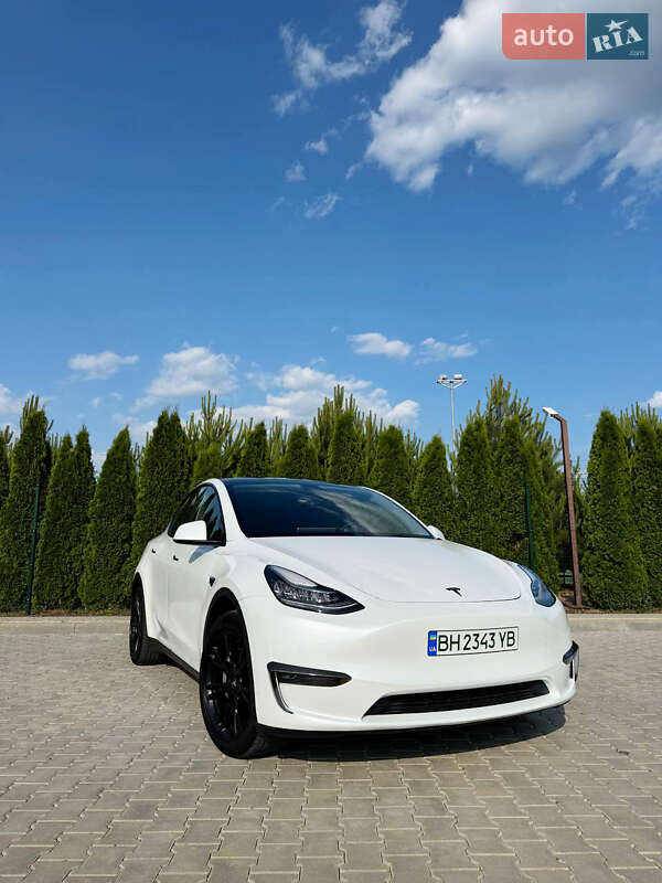 Внедорожник / Кроссовер Tesla Model Y 2023 в Одессе