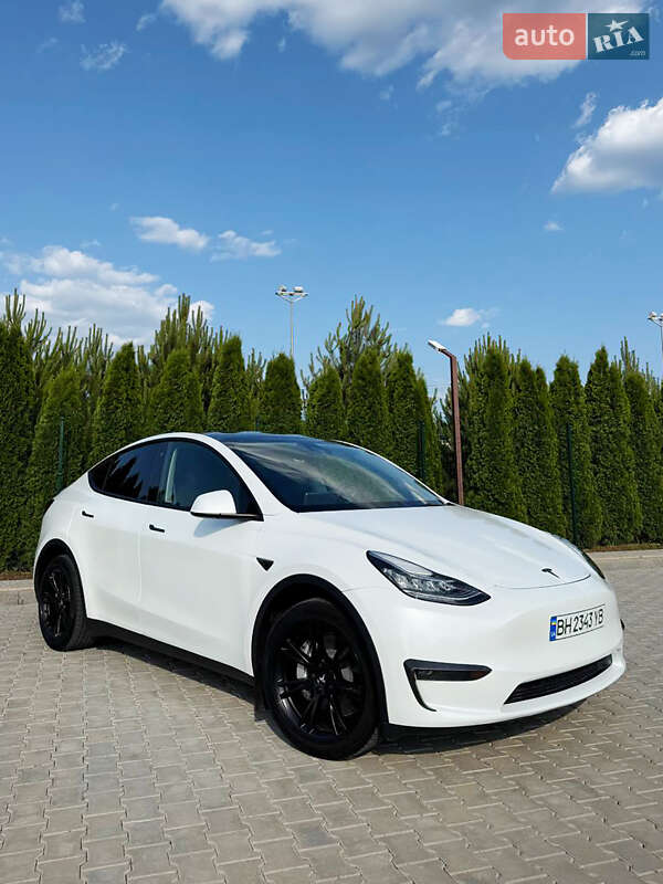 Внедорожник / Кроссовер Tesla Model Y 2023 в Одессе