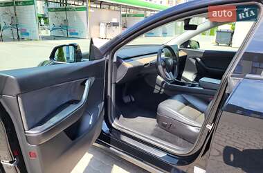 Внедорожник / Кроссовер Tesla Model Y 2020 в 