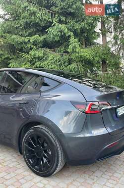 Внедорожник / Кроссовер Tesla Model Y 2020 в 