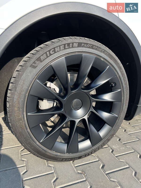 Внедорожник / Кроссовер Tesla Model Y 2022 в Одессе