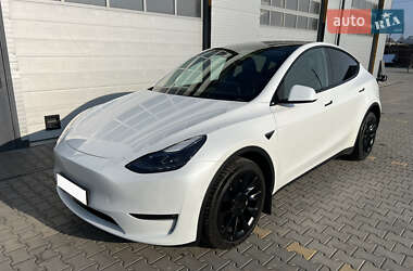 Внедорожник / Кроссовер Tesla Model Y 2022 в 