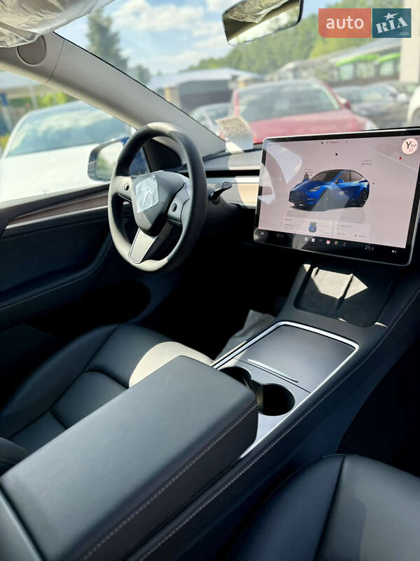 Внедорожник / Кроссовер Tesla Model Y 2024 в Виннице