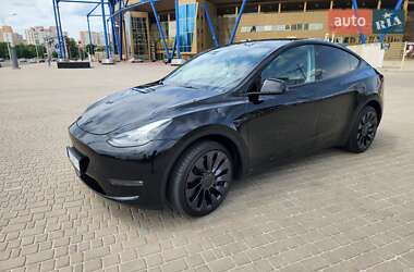 Внедорожник / Кроссовер Tesla Model Y 2023 в 