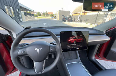 Внедорожник / Кроссовер Tesla Model Y 2022 в 
