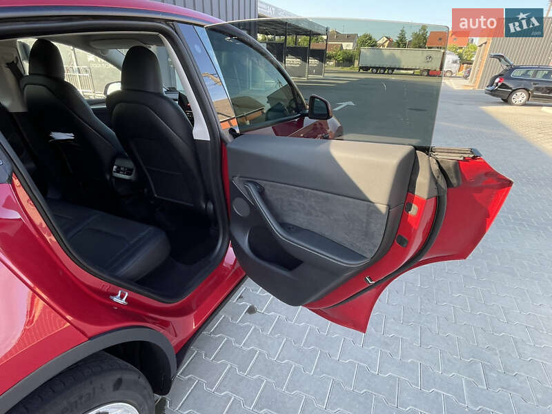 Внедорожник / Кроссовер Tesla Model Y 2022 в Луцке фото 19 Внедорожник / Кроссовер Tesla Model Y 2022 в Луцке