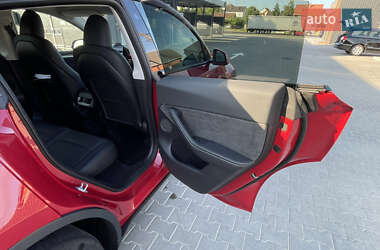 Внедорожник / Кроссовер Tesla Model Y 2022 в 
