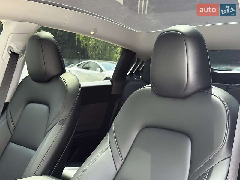 Внедорожник / Кроссовер Tesla Model Y 2024 в Киеве фото 14 Внедорожник / Кроссовер Tesla Model Y 2024 в Киеве