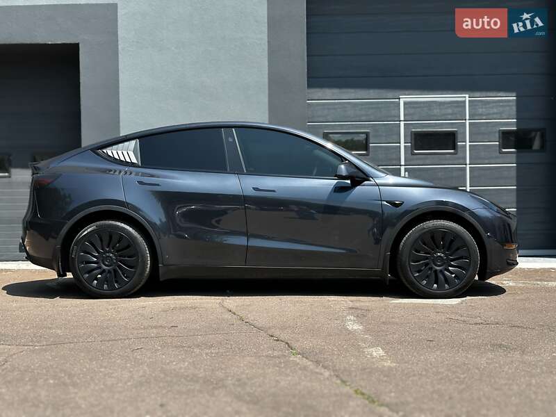 Внедорожник / Кроссовер Tesla Model Y 2024 в Киеве фото 11 Внедорожник / Кроссовер Tesla Model Y 2024 в Киеве