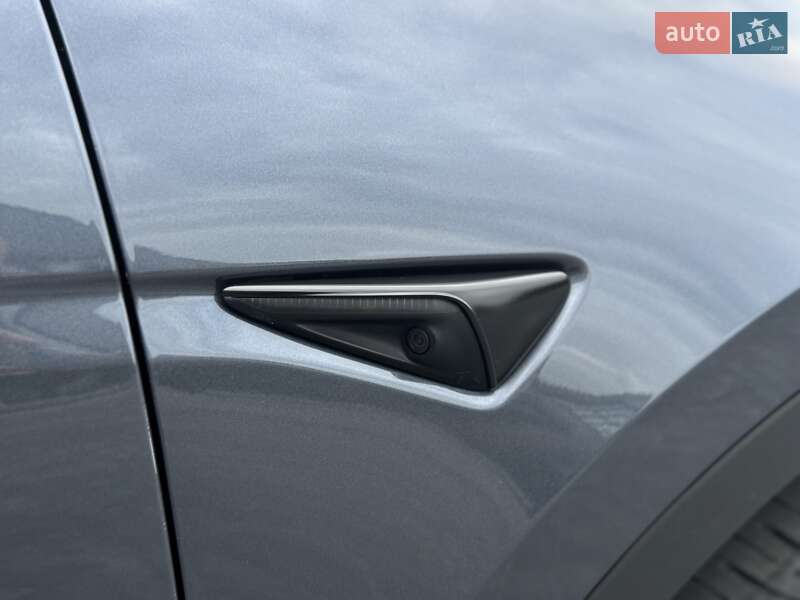 Внедорожник / Кроссовер Tesla Model Y 2023 в Виннице