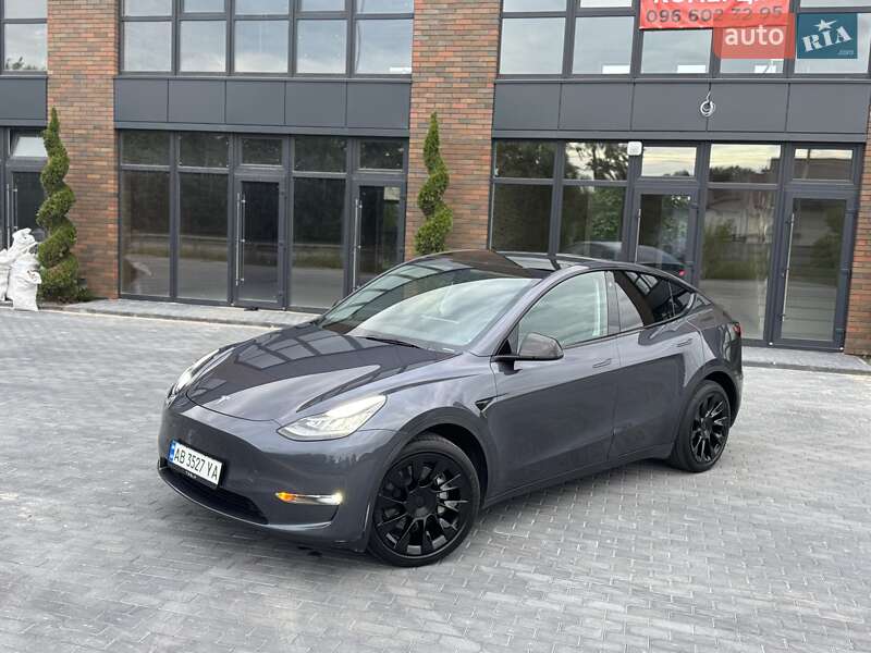 Внедорожник / Кроссовер Tesla Model Y 2023 в Виннице