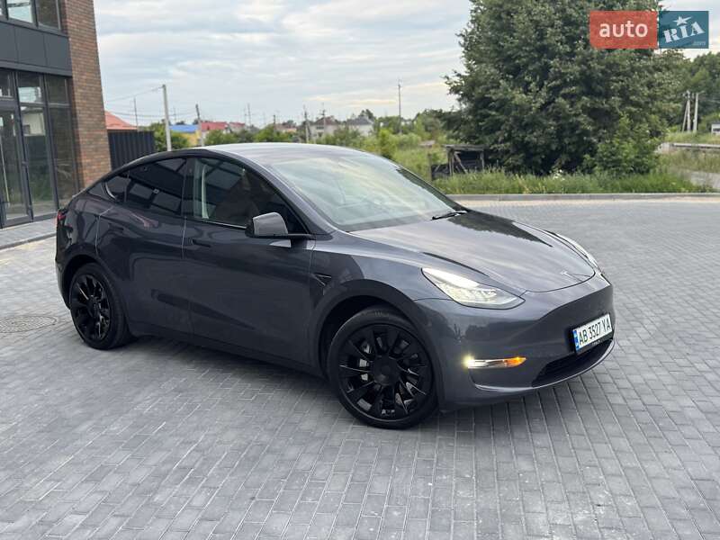 Внедорожник / Кроссовер Tesla Model Y 2023 в Виннице