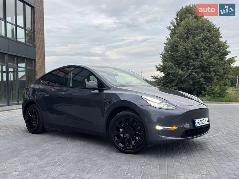 Внедорожник / Кроссовер Tesla Model Y 2023 в Виннице
