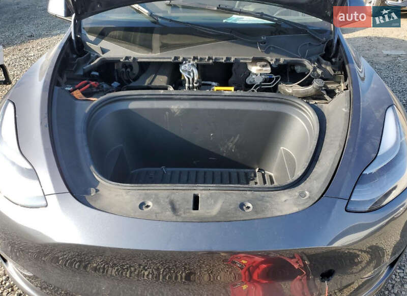 Внедорожник / Кроссовер Tesla Model Y 2022 в Новояворовске