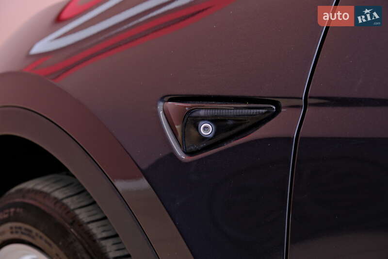 Внедорожник / Кроссовер Tesla Model Y 2021 в Одессе