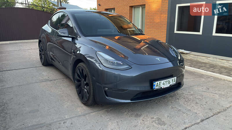 Tesla Model Y 2022
