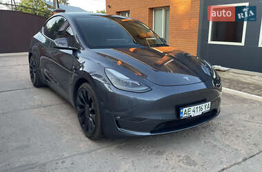 Внедорожник / Кроссовер Tesla Model Y 2022 в 