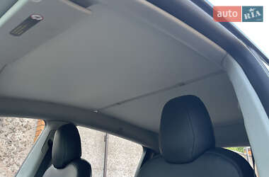 Внедорожник / Кроссовер Tesla Model Y 2022 в 