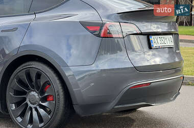 Внедорожник / Кроссовер Tesla Model Y 2022 в 