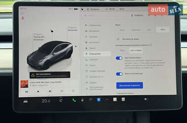 Внедорожник / Кроссовер Tesla Model Y 2022 в 