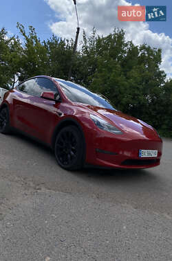 Внедорожник / Кроссовер Tesla Model Y 2022 в Хмельницком