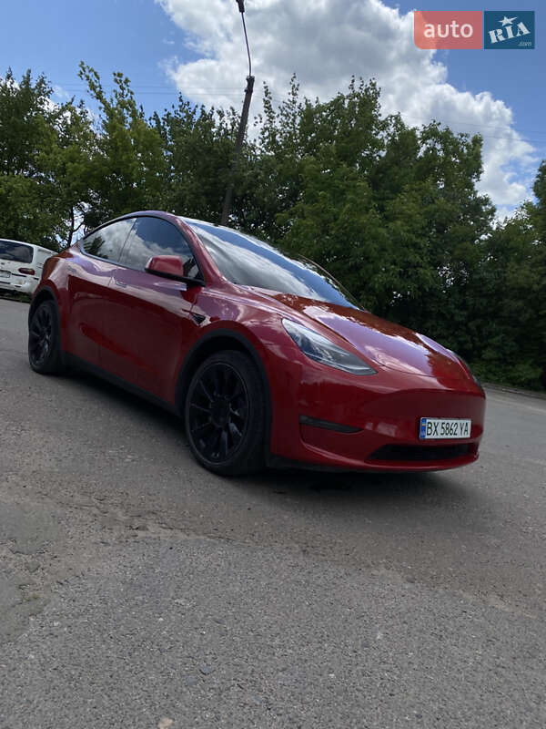 Tesla Model Y 2022
