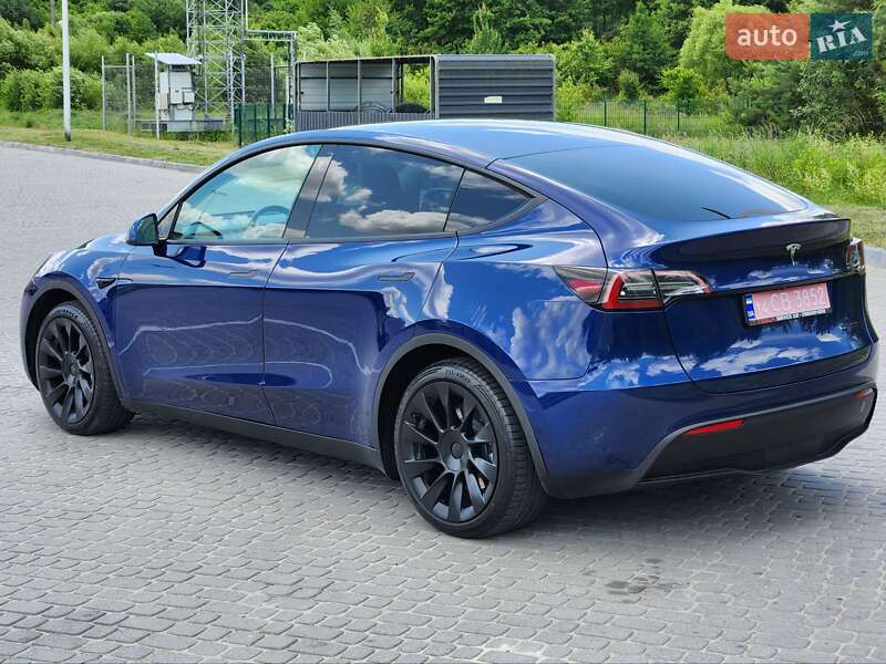Внедорожник / Кроссовер Tesla Model Y 2022 в Львове