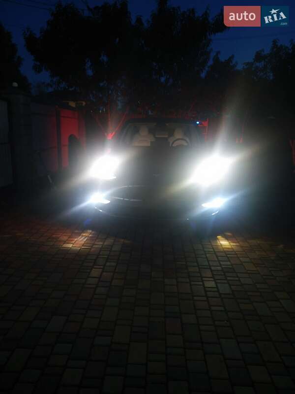 Внедорожник / Кроссовер Tesla Model Y 2023 в Киеве фото 33 Внедорожник / Кроссовер Tesla Model Y 2023 в Киеве