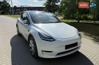 Внедорожник / Кроссовер Tesla Model Y 2023 в Львове