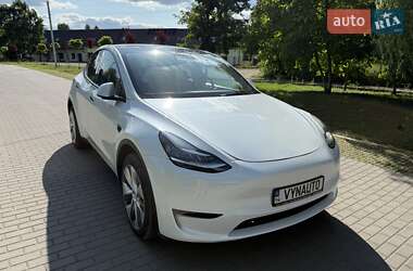 Внедорожник / Кроссовер Tesla Model Y 2023 в 