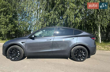 Позашляховик / Кросовер Tesla Model Y 2023 в 